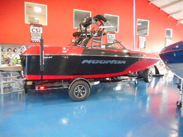 2017 Moomba boat for sale, model of the boat is HELIX & Image # 1 of 9
