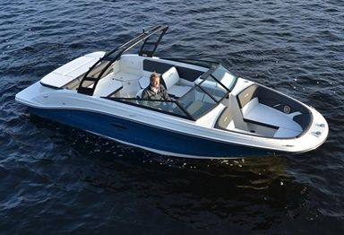 2018 Sea Ray boat for sale, model of the boat is 230 SPX & Image # 2 of 11