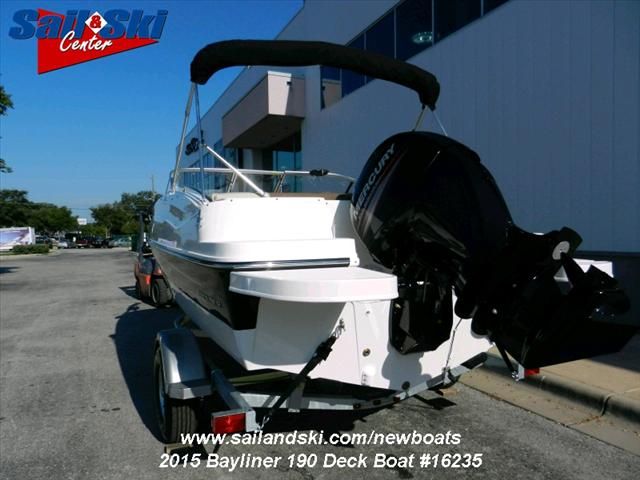 2015 Bayliner boat for sale, model of the boat is 190 & Image # 2 of 48