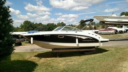 2013 Chaparral boat for sale, model of the boat is 224 Sunesta WT & Image # 2 of 9