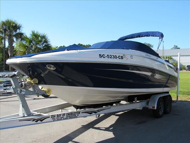 2008 Sea Ray boat for sale, model of the boat is 230 Sundeck & Image # 1 of 11