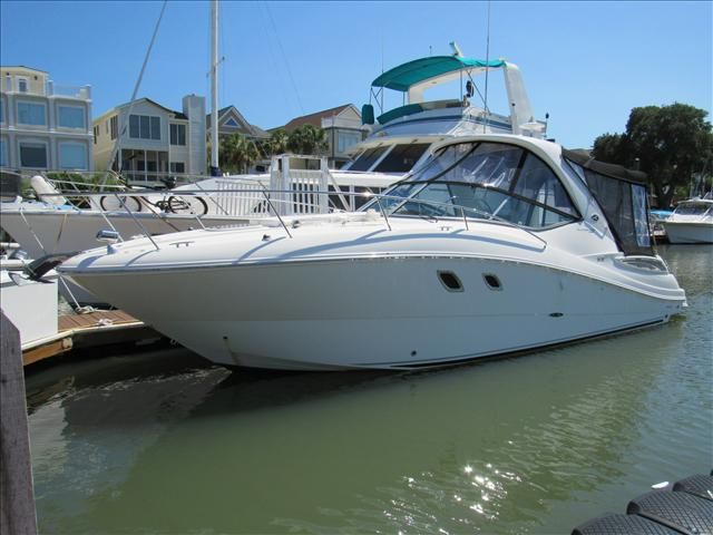 2012 Sea Ray boat for sale, model of the boat is 330 Sundancer & Image # 1 of 10