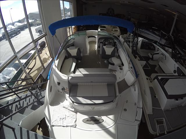 2015 Cruisers Yachts boat for sale, model of the boat is 238 & Image # 2 of 10