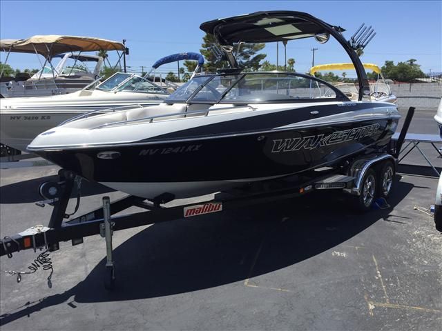 2007 Malibu boat for sale, model of the boat is Wakesetter VLX SE & Image # 1 of 6