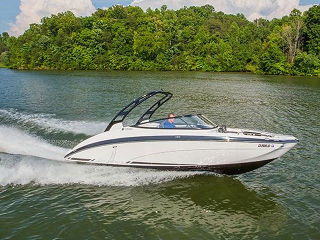 2016 Yamaha boat for sale, model of the boat is 242 Limited S & Image # 2 of 7