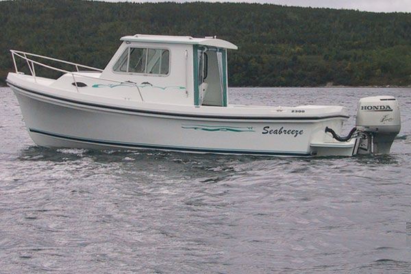 2010 Seabreeze 23 PILOT HOUSE Buyers Guide US Boat Test.com