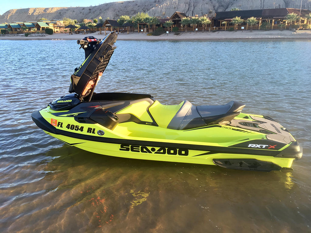 2018 Sea Doo PWC RXT-X 300 Tested &amp; Reviewed On BoatTest.ca
