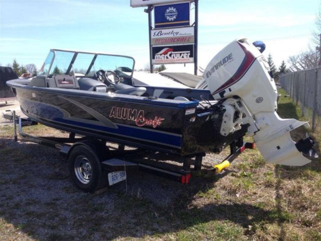 2015 Alumacraft boat for sale, model of the boat is Dominator 185 LE & Image # 10 of 12