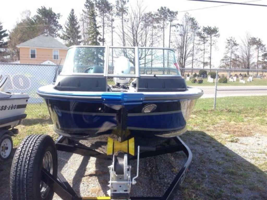 2015 Alumacraft boat for sale, model of the boat is Dominator 185 LE & Image # 3 of 12
