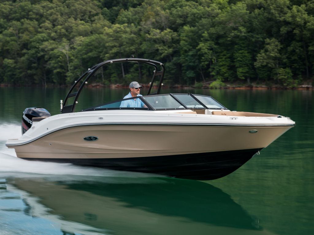 2019 Sea Ray boat for sale, model of the boat is SPO230 & Image # 1 of 1