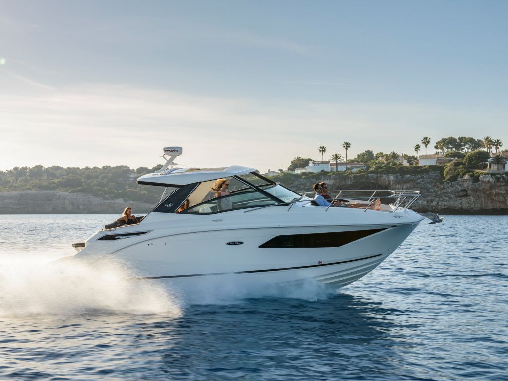 2018 Sea Ray boat for sale, model of the boat is DA320E & Image # 1 of 1