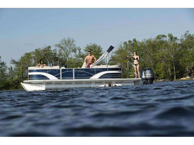 2018 Sylvan boat for sale, model of the boat is 8522 LZ & Image # 3 of 8
