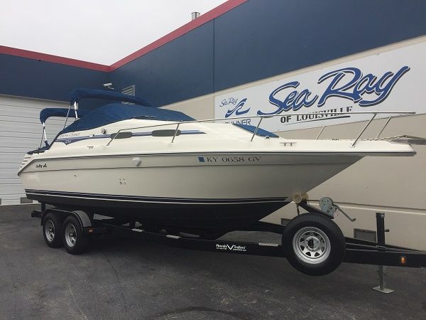 1993 Sea Ray boat for sale, model of the boat is 250EC & Image # 1 of 12