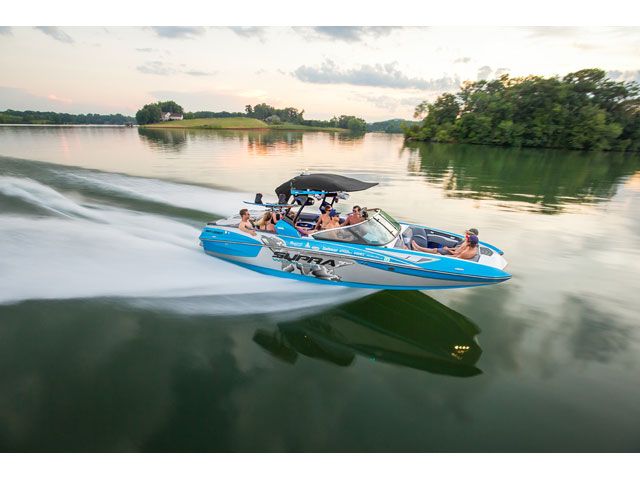 2017 Supra boat for sale, model of the boat is SE & Image # 2 of 8