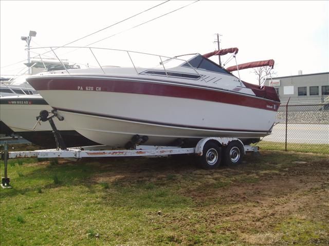 1986 Wellcraft boat for sale, model of the boat is 232 Aruba & Image # 1 of 1