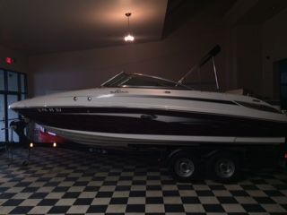 2012 Sea Ray boat for sale, model of the boat is 240 Sundeck & Image # 1 of 8