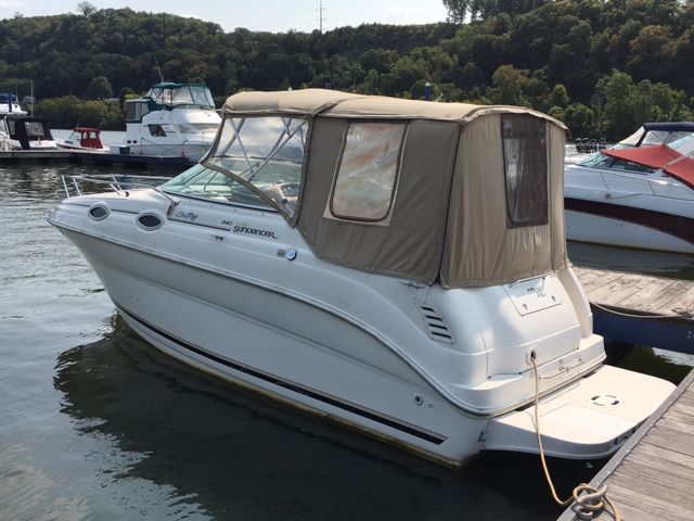 2001 Sea Ray boat for sale, model of the boat is 240 Sundancer & Image # 2 of 19