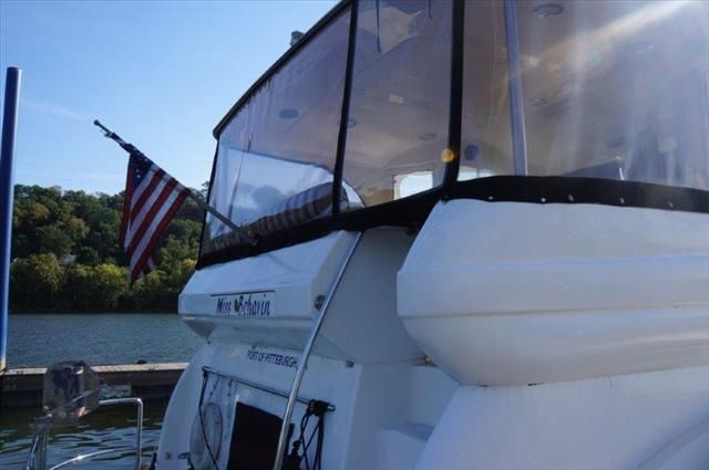 2002 Sea Ray boat for sale, model of the boat is 480 Motor Yacht & Image # 2 of 12