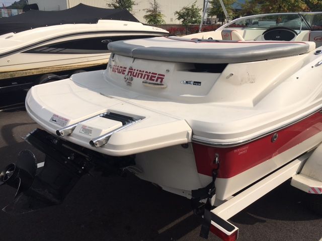 2008 Sea Ray boat for sale, model of the boat is 185 Sport & Image # 2 of 16