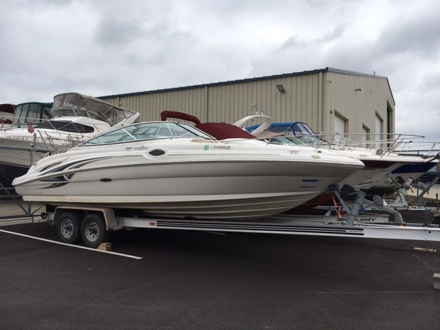 2002 Sea Ray boat for sale, model of the boat is 270 Sundeck & Image # 1 of 12