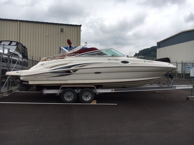 2002 Sea Ray boat for sale, model of the boat is 270 Sundeck & Image # 2 of 12