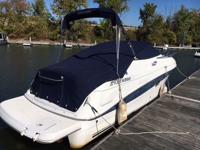 2004 Four Winns boat for sale, model of the boat is 248 & Image # 2 of 18