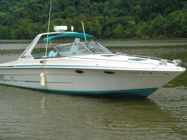 1994 Sea Ray boat for sale, model of the boat is 380 Sun Sport & Image # 1 of 27