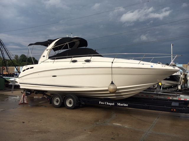 2004 Sea Ray boat for sale, model of the boat is 300 Sundancer & Image # 1 of 19