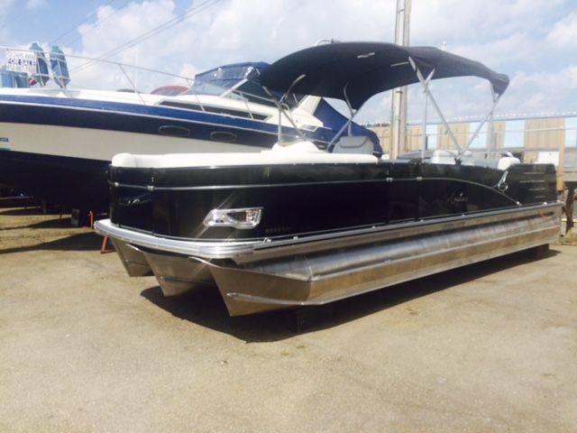 2016 Avalon boat for sale, model of the boat is Entertainer 25' & Image # 2 of 2