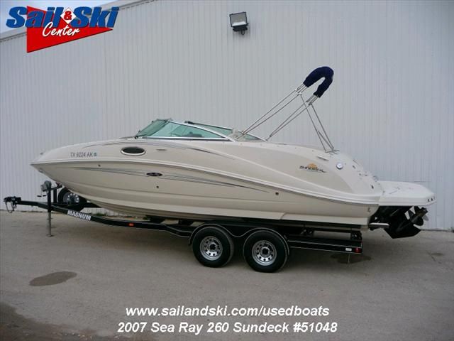 2007 Sea Ray boat for sale, model of the boat is 260 SUNDECK & Image # 2 of 31