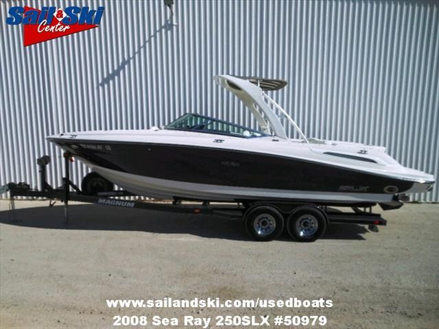 2008 Sea Ray boat for sale, model of the boat is 250 SLX & Image # 1 of 38