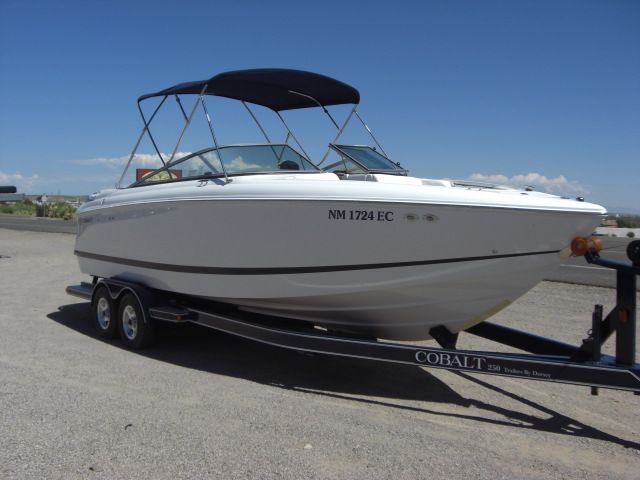 2006 Cobalt boat for sale, model of the boat is 250 & Image # 1 of 12