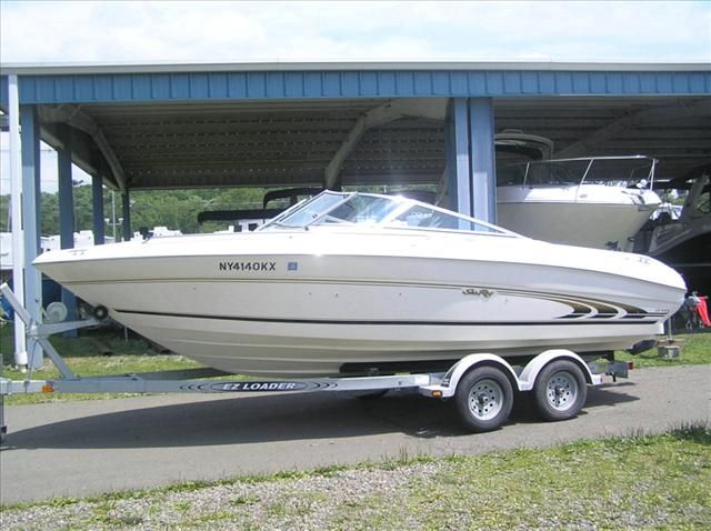 1997 Sea Ray boat for sale, model of the boat is 210 BR & Image # 1 of 6