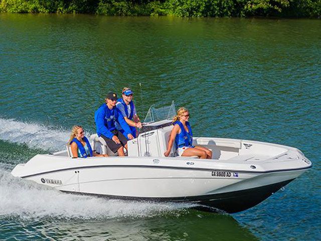 2017 Yamaha boat for sale, model of the boat is 190 FSH & Image # 2 of 5