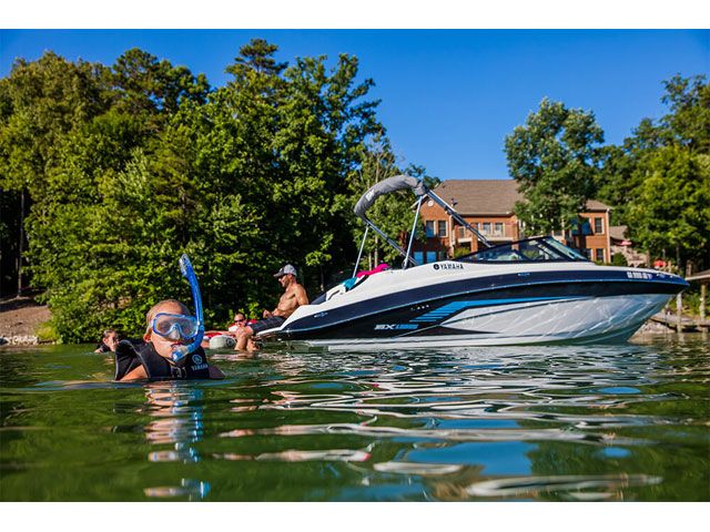 2017 Yamaha boat for sale, model of the boat is SX195 & Image # 2 of 5