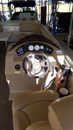 2015 Harris boat for sale, model of the boat is 240 & Image # 2 of 7
