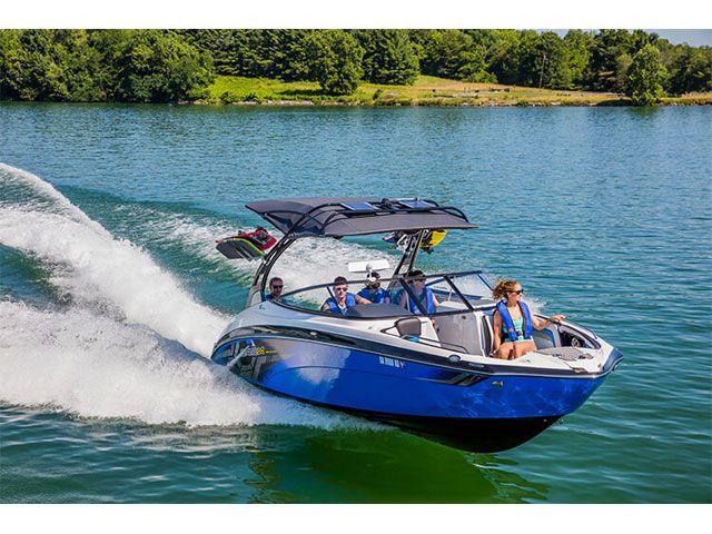 2017 Yamaha boat for sale, model of the boat is 242X E-Series & Image # 1 of 15