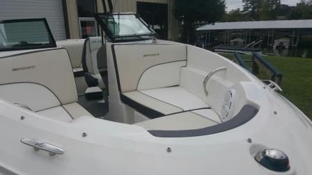 2014 Sea Ray boat for sale, model of the boat is 190 Sport & Image # 2 of 12