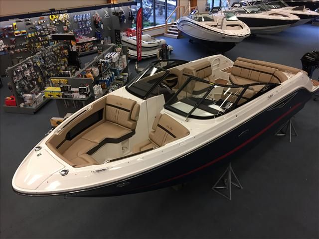 2017 Sea Ray boat for sale, model of the boat is SLX 250 & Image # 1 of 59
