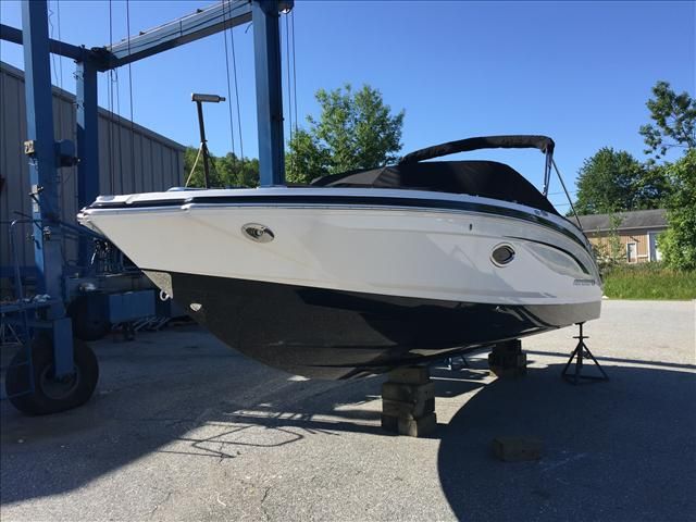 2017 Chaparral boat for sale, model of the boat is 246 & Image # 1 of 38