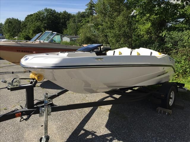 2017 Scarab boat for sale, model of the boat is 165 G & Image # 2 of 9