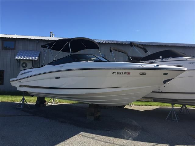 2014 Sea Ray boat for sale, model of the boat is 250 SLX & Image # 1 of 19