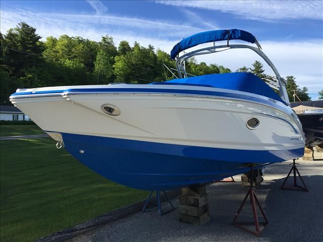 2017 Chaparral boat for sale, model of the boat is 246 SSi SURF & Image # 2 of 9