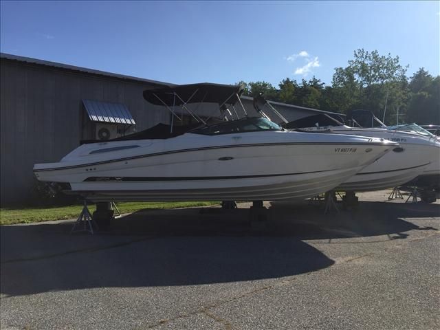 2014 Sea Ray boat for sale, model of the boat is 250 SLX & Image # 2 of 19