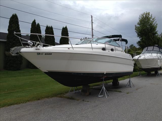 2001 Sea Ray boat for sale, model of the boat is 270 Sundancer & Image # 1 of 27