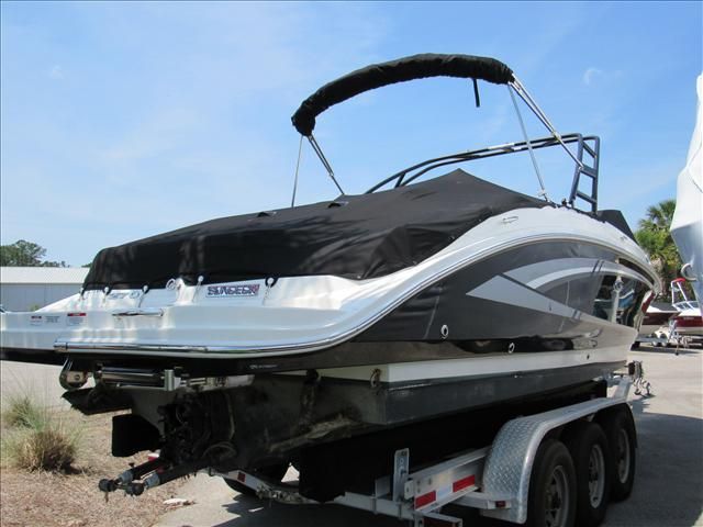 2015 Sea Ray boat for sale, model of the boat is 270 Sundeck & Image # 2 of 9