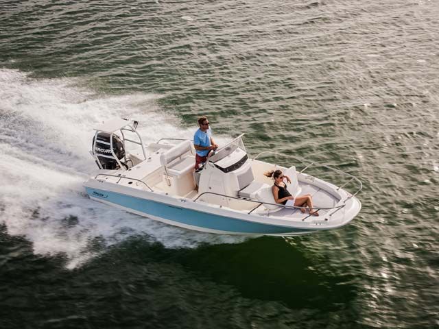 2016 Boston Whaler boat for sale, model of the boat is 210 & Image # 1 of 48