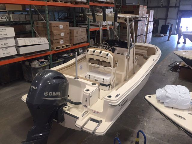 2017 Scout boat for sale, model of the boat is 215 XSF & Image # 2 of 15