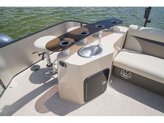 2017 Sweetwater boat for sale, model of the boat is SW 2286 WB & Image # 2 of 15