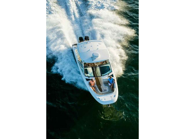 2018 Boston Whaler boat for sale, model of the boat is 320 & Image # 2 of 9